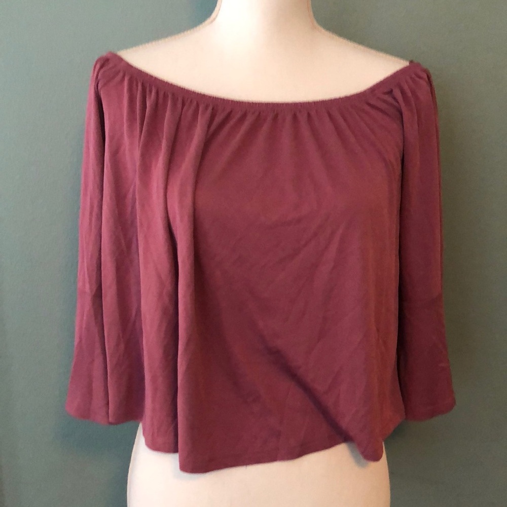 Express shoulder bearing lightweight top